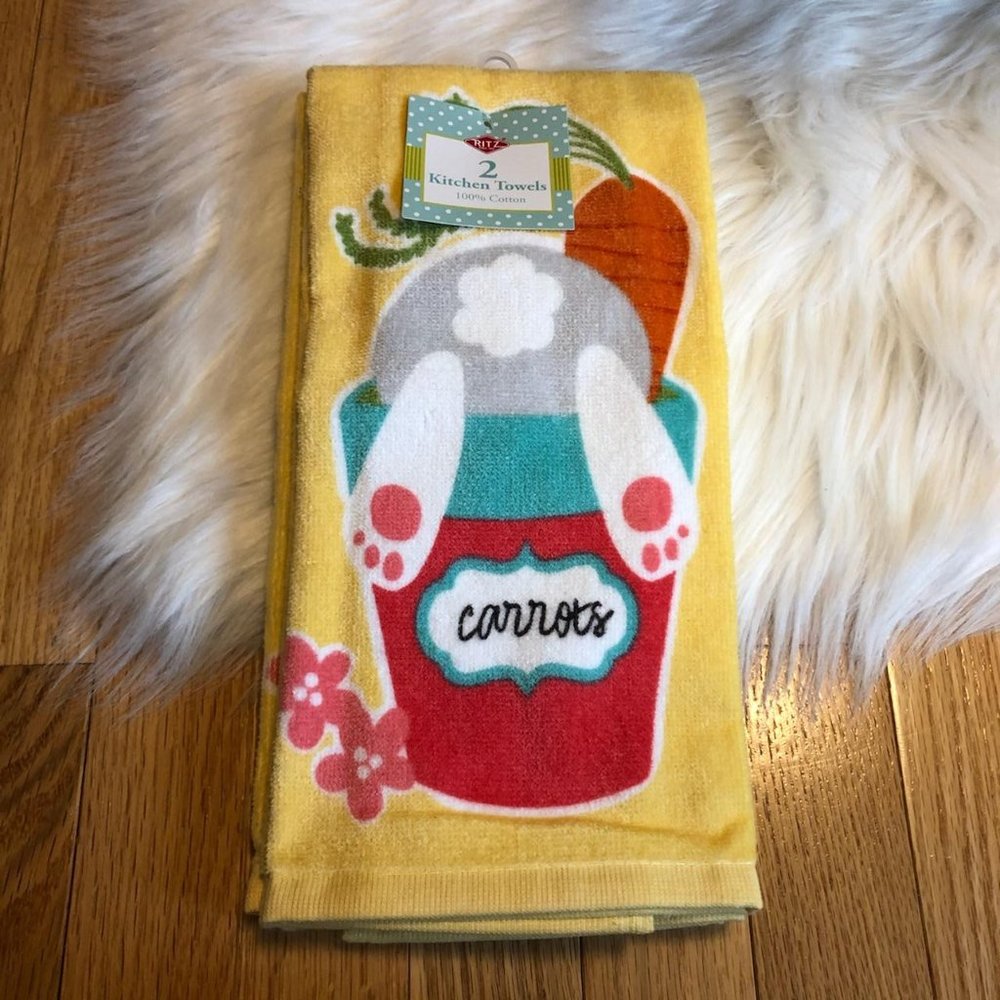 Ritz Set of 2 Rabbit Carrot Kitchen Towels